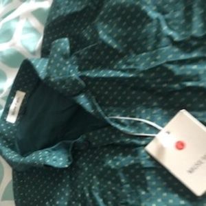 Brand New Size Large Mens Button Up Shirt